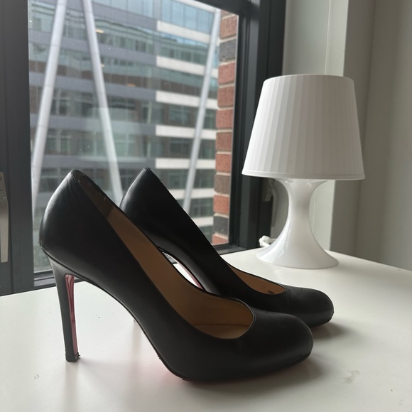 Christian Louboutins Size 38 - Picture 7 of 11